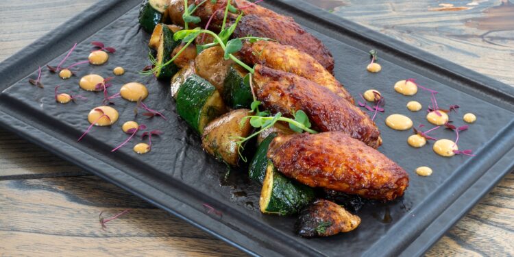 Cómo Cocinar Alitas de Pollo Crujientes