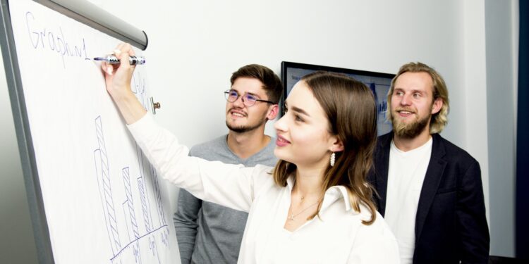 Estadísticas del Crecimiento de la Economía Digital: Un Vistazo al 2023