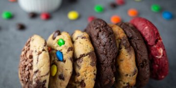 Galletas con Trozos de Chocolate: Un Manjar para Cada Ocasión
