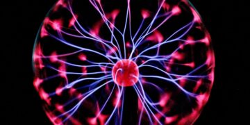 Abrazando la Evolución: El Impacto y la Promesa de la Tecnología en Nuestras Vidas