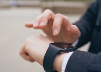 Cam Control Laboral: una solución práctica para la gestión del tiempo y los recursos humanos