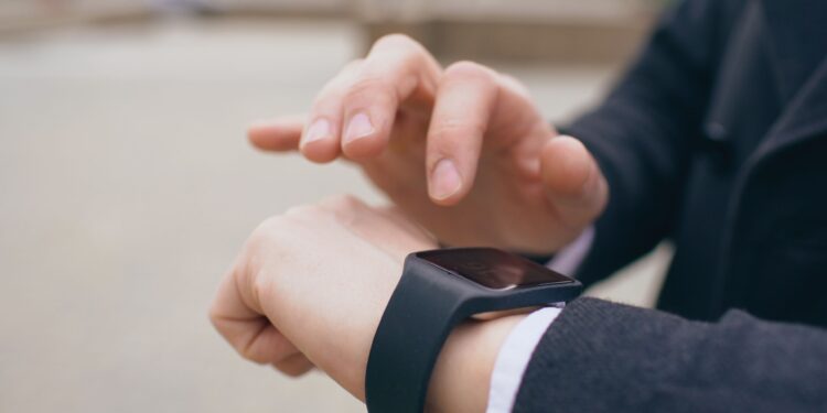 Cam Control Laboral: una solución práctica para la gestión del tiempo y los recursos humanos